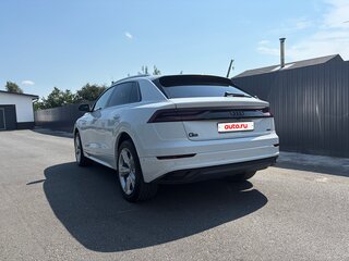 2022 Audi Q8 55 TFSI I (4M), белый, 6900000 рублей, вид 4