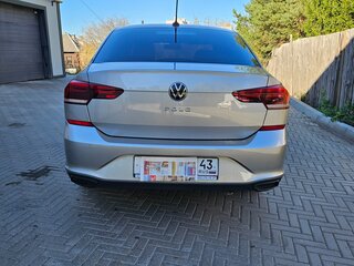 2021 Volkswagen Polo VI, серебристый, 1900000 рублей, вид 5
