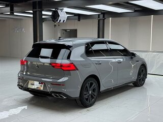 2022 Volkswagen Golf VIII, серебристый, 1800000 рублей, вид 4
