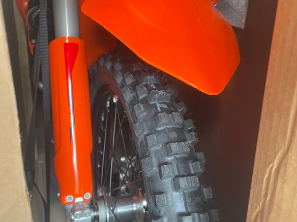 2026 KTM 300 EXC, оранжевый, 1020000 рублей - вид 2