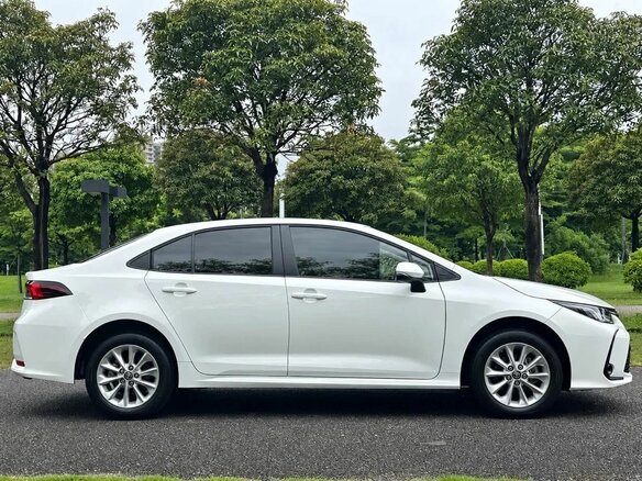 2026 Toyota Corolla XII (E210), белый, 2700000 рублей - вид 7
