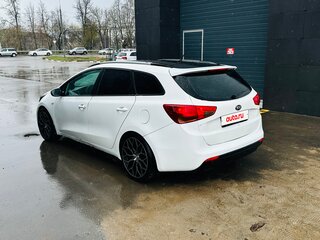 2014 Kia Ceed II, жёлтый, 530000 рублей, вид 5