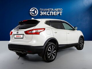 2017 Nissan Qashqai II, белый, 1470000 рублей, вид 4