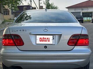 2000 Mercedes-Benz CLK-Класс 430 I (W208) Рестайлинг, серебристый, 900000 рублей, вид 3