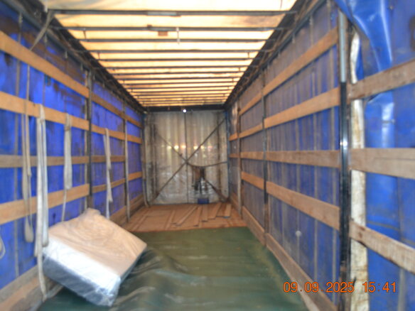 1999 Freightliner Century Class, синий, 2500000 рублей - вид 20