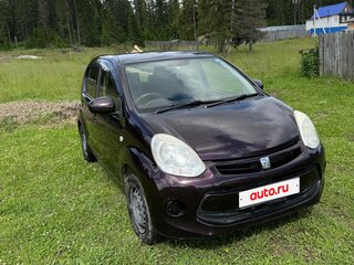 2015 Toyota Passo II (C30), красный, 712000 рублей, вид 2