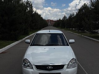 2013 Lada (ВАЗ) Priora I Рестайлинг, белый, 570000 рублей, вид 1