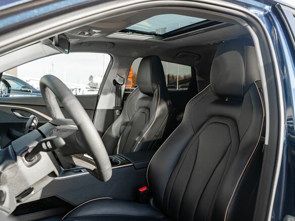 2023 Omoda C5 I, синий, 1800000 рублей - вид 12