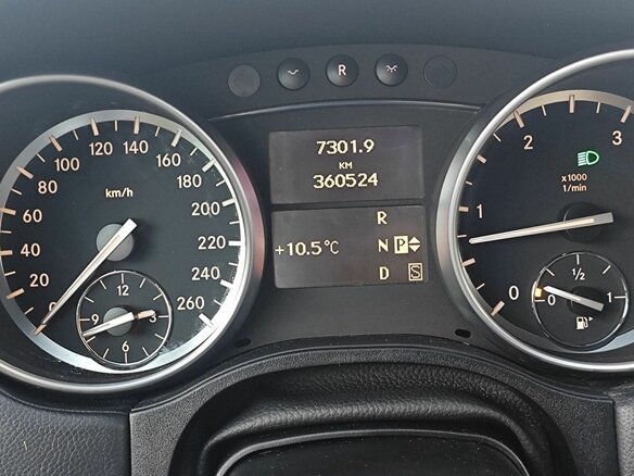 2010 Mercedes-Benz GL-Класс 350 I (X164) Рестайлинг, белый - вид 7