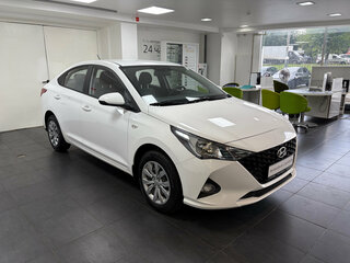 2022 Hyundai Solaris II Рестайлинг, белый, 1495000 рублей, вид 3