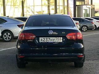 2014 Volkswagen Jetta VI Рестайлинг, чёрный, 929000 рублей, вид 5