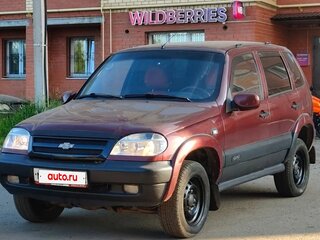 2004 Chevrolet Niva I, красный, 320000 рублей, вид 2