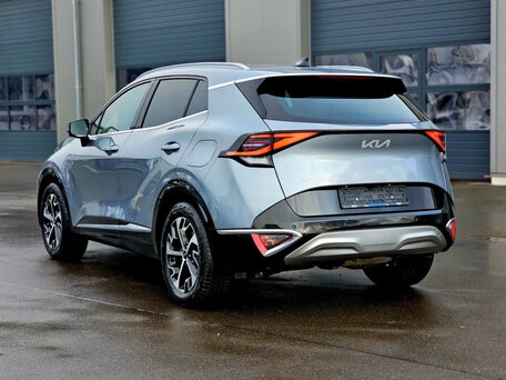 2022 Kia Sportage SWB V, серебристый, 3550000 рублей, вид 3