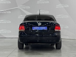 2013 Volkswagen Polo V, чёрный, 645000 рублей, вид 4