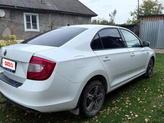 2014 Skoda Rapid I, белый, 600000 рублей, вид 5