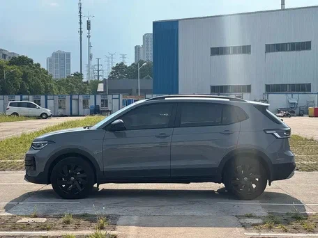 2026 Volkswagen Tharu XR, серый, 1870000 рублей, вид 4