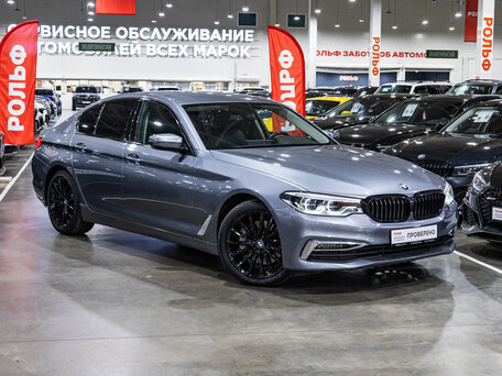 2018 BMW 5 серии 530i xDrive VII (G30/G31/G38), серый, 2899585 рублей, вид 4