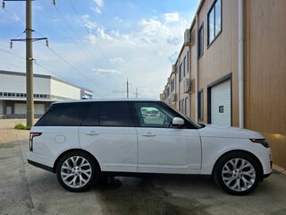 2020 Land Rover Range Rover IV Рестайлинг, белый, 6599000 рублей, вид 5