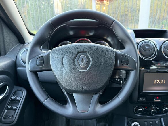 2017 Renault Duster I Рестайлинг, чёрный, 1269000 рублей - вид 11