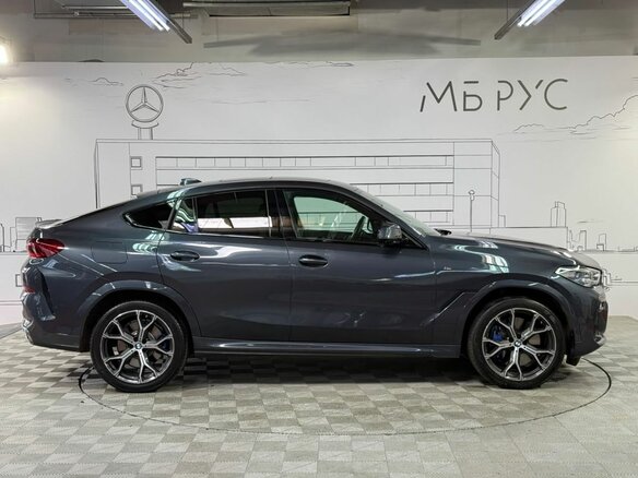 2020 BMW X6 40d III (G06), серый, 8780000 рублей - вид 6