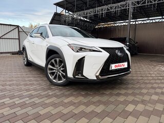 2019 Lexus UX 250h I, белый, 3300000 рублей, вид 1