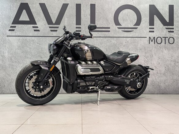 2020 Triumph Rocket III, чёрный, 3900000 рублей - вид 19