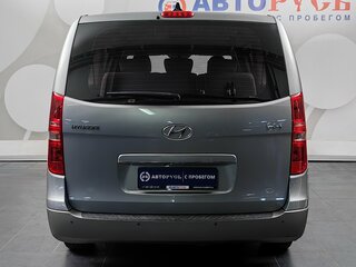 2018 Hyundai H-1 II Рестайлинг 2, серебристый, 2555000 рублей, вид 4