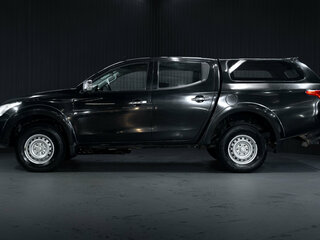 2015 Mitsubishi L200 V, чёрный, 1430000 рублей, вид 4