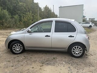 2009 Nissan March III (K12), серебристый, 295000 рублей, вид 3