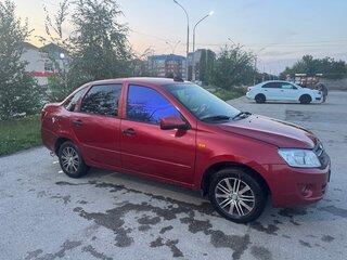 2012 Lada (ВАЗ) Granta I, красный, 370000 рублей, вид 3