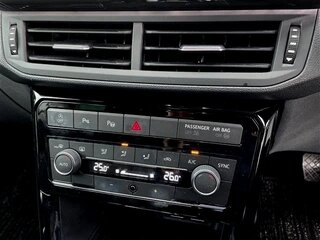 2022 Volkswagen T-Cross I, белый, 1155000 рублей, вид 4