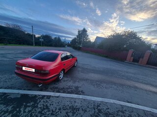 1995 Toyota Carina VI (T190), красный, 135000 рублей, вид 3
