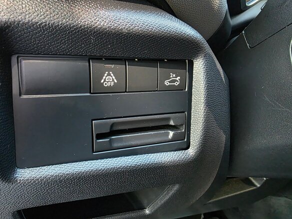 2020 Citroen C5 Aircross I, чёрный, 1830000 рублей - вид 29