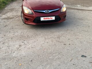 2010 Hyundai i30 I Рестайлинг, красный, 400000 рублей, вид 3