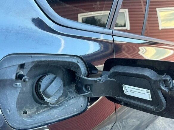 2018 Volkswagen Tiguan II, чёрный - вид 12