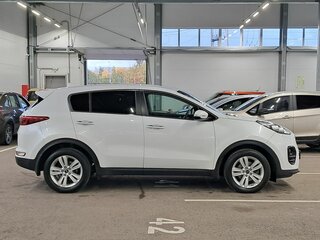 2018 Kia Sportage IV, белый, 1595000 рублей, вид 4