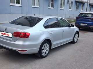 2013 Volkswagen Jetta VI, серый, 950000 рублей, вид 4