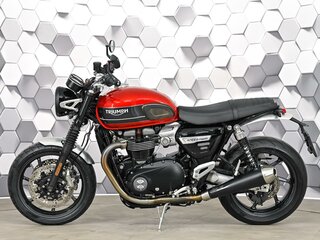 2019 Triumph Speed Twin, красный, 977000 рублей, вид 4
