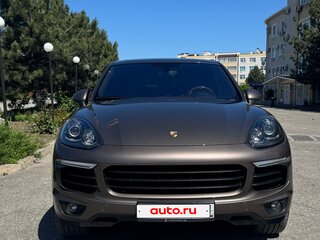 2015 Porsche Cayenne Diesel II Рестайлинг (958), коричневый, 5000000 рублей, вид 2