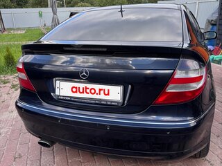 2005 Mercedes-Benz C-Класс 180 II (W203) Рестайлинг, синий, 650000 рублей, вид 3