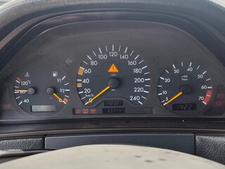 1999 Mercedes-Benz E-Класс 200 II (W210, S210) Рестайлинг, серебристый, 250000 рублей, вид 5