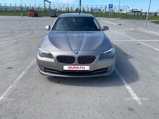 2013 BMW 5 серии 520i VI (F10/F11/F07), бежевый, 1670000 рублей, вид 3