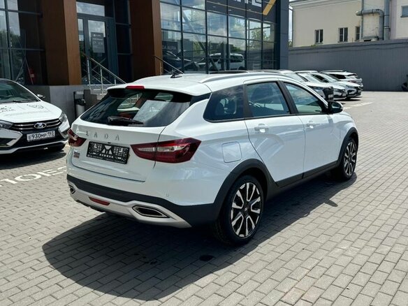 2026 Lada (ВАЗ) Vesta SW Cross I Рестайлинг (NG), белый - вид 6