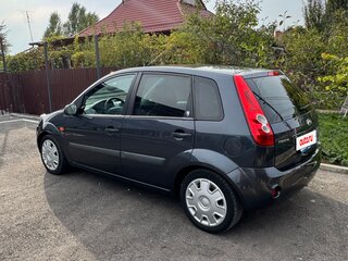 2008 Ford Fiesta Mk5, серый, 595000 рублей, вид 3