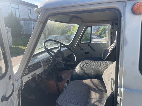 1998 УАЗ 3909, серый, 310000 рублей - вид 5