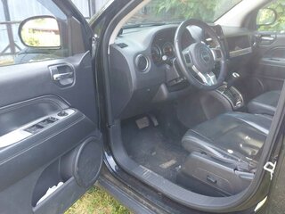 2014 Jeep Compass I Рестайлинг 2, чёрный, 1200000 рублей, вид 3