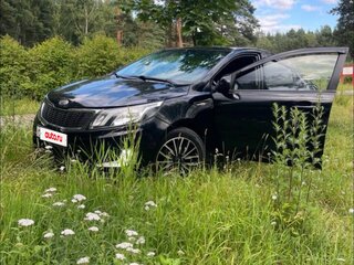2013 Kia Rio III, чёрный, 680000 рублей, вид 1