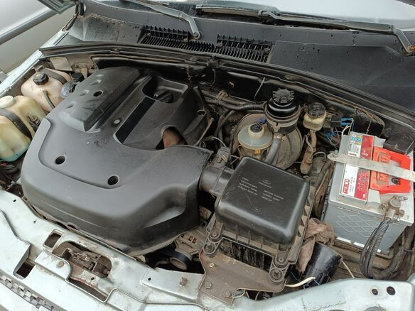 2011 Chevrolet Niva I Рестайлинг, серый - вид 6