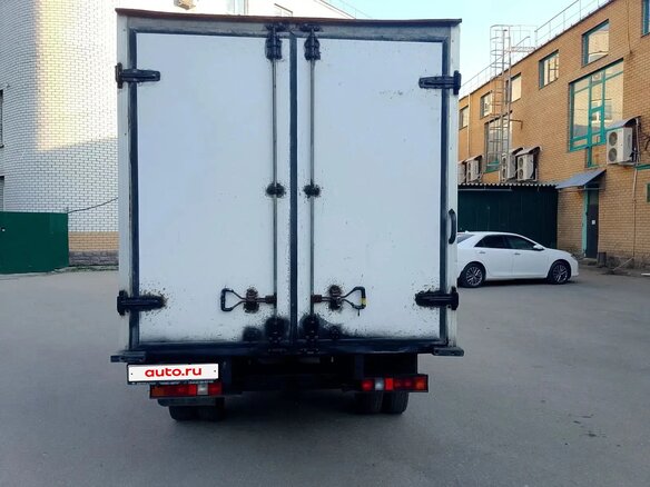 2013 ГАЗ ГАЗель (3302), белый, 850000 рублей - вид 1