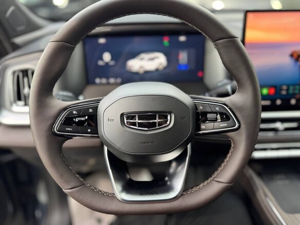2026 Geely Monjaro I Рестайлинг 2 (China Market), голубой, 4090000 рублей - вид 21